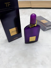 Load image into Gallery viewer, Perfume