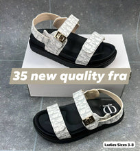 Load image into Gallery viewer, Slipper women