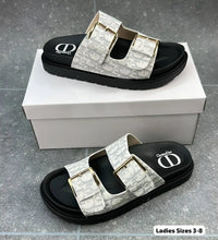 Load image into Gallery viewer, Slipper women