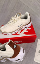 Load image into Gallery viewer, Shoes