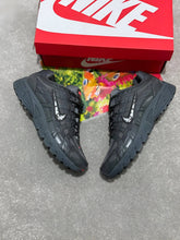 Load image into Gallery viewer, Shoes