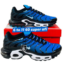 Load image into Gallery viewer, Shoes