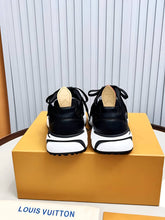 Load image into Gallery viewer, Shoes