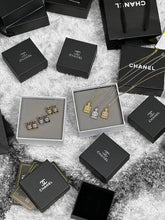 Load image into Gallery viewer, Necklace