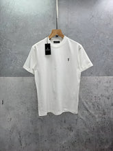 Load image into Gallery viewer, T-shirt