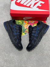 Load image into Gallery viewer, Shoes