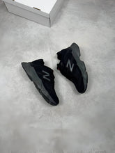 Load image into Gallery viewer, Shoes