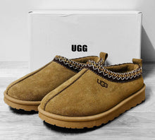 Load image into Gallery viewer, Shoes