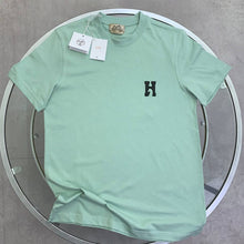 Load image into Gallery viewer, Tshirt