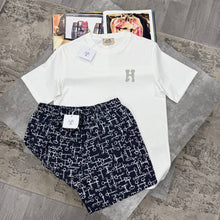 Load image into Gallery viewer, Tshirt