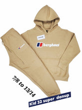 Load image into Gallery viewer, Tracksuit