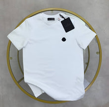 Load image into Gallery viewer, Tshirt