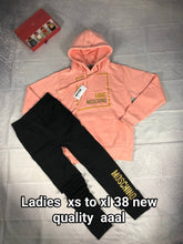 Load image into Gallery viewer, Tracksuit