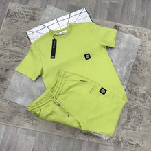 Load image into Gallery viewer, Tshirt