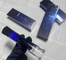 Load image into Gallery viewer, Perfume
