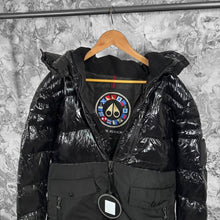 Load image into Gallery viewer, Jacket
