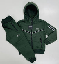 Load image into Gallery viewer, tracksuit Boys