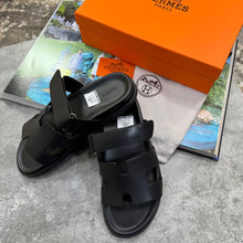 Load image into Gallery viewer, Slipper