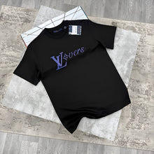 Load image into Gallery viewer, T-shirt