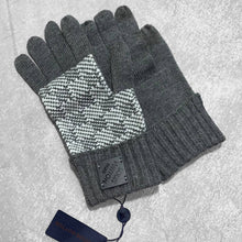 Load image into Gallery viewer, Gloves