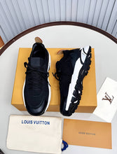 Load image into Gallery viewer, Shoes