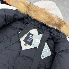 Load image into Gallery viewer, Jacket