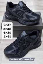 Load image into Gallery viewer, Shoes