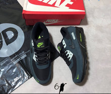 Load image into Gallery viewer, Shoes