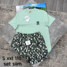 Load image into Gallery viewer, Tshirt