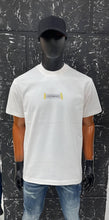 Load image into Gallery viewer, Tshirt