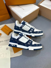 Load image into Gallery viewer, Shoes