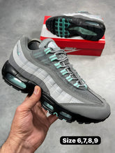 Load image into Gallery viewer, Shoes
