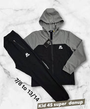 Load image into Gallery viewer, Tracksuit