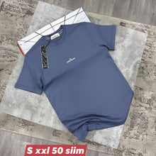 Load image into Gallery viewer, Tshirt