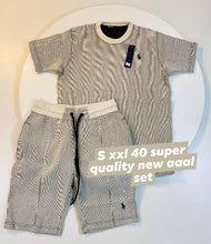 Load image into Gallery viewer, Tshirt