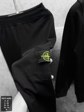 Load image into Gallery viewer, Tracksuit