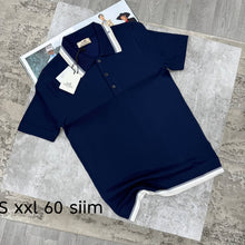 Load image into Gallery viewer, Tshirt