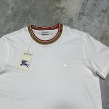 Load image into Gallery viewer, Tshirt