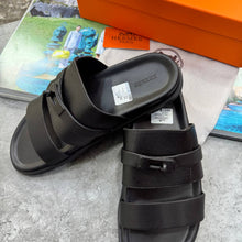 Load image into Gallery viewer, Slipper