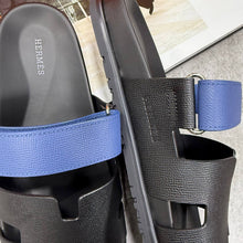 Load image into Gallery viewer, Slipper