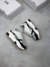 Load image into Gallery viewer, Shoes