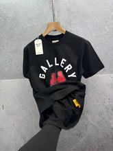 Load image into Gallery viewer, Tshirt