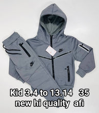 Load image into Gallery viewer, tracksuit Boys