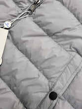 Load image into Gallery viewer, Jacket