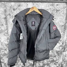 Load image into Gallery viewer, Jacket
