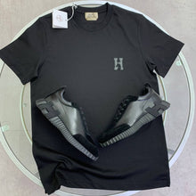 Load image into Gallery viewer, Tshirt