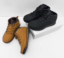 Load image into Gallery viewer, Shoes