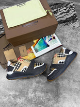 Load image into Gallery viewer, Shoes