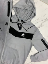 Load image into Gallery viewer, Tracksuit