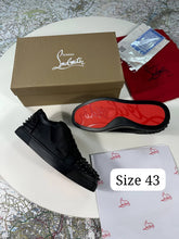 Load image into Gallery viewer, Shoes